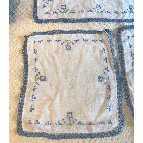 Vintage blue lace and flower cross stitch doilies set of 3 - Picture 2 of 14